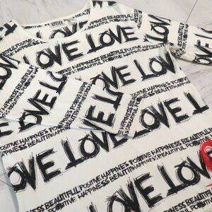 Chico's Graphic Love Top, Large